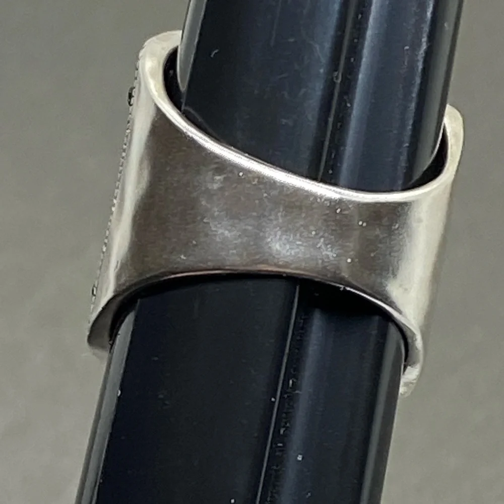 Grace & Heart G&H GARBO RING .925 STERLING SILVER PYRITE Onyx SIZE 6 BRAND NEW